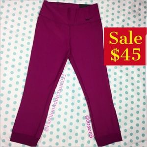 Nike Power Legend Dri-fit Cropped Mesh Capr…